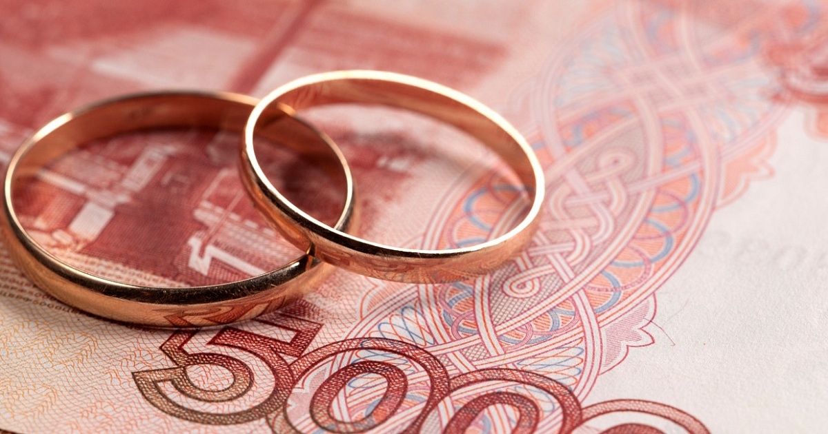 Узнайте как делится кредит при разводе супругов. Кто из супругов будет платить?